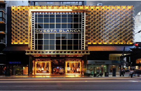 万源门头设计与商业空间的纽带。