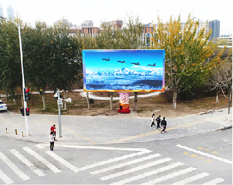 万源户外大屏广告投放要点。